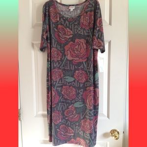 Lularoe 2x ROSES 🌹 Julia